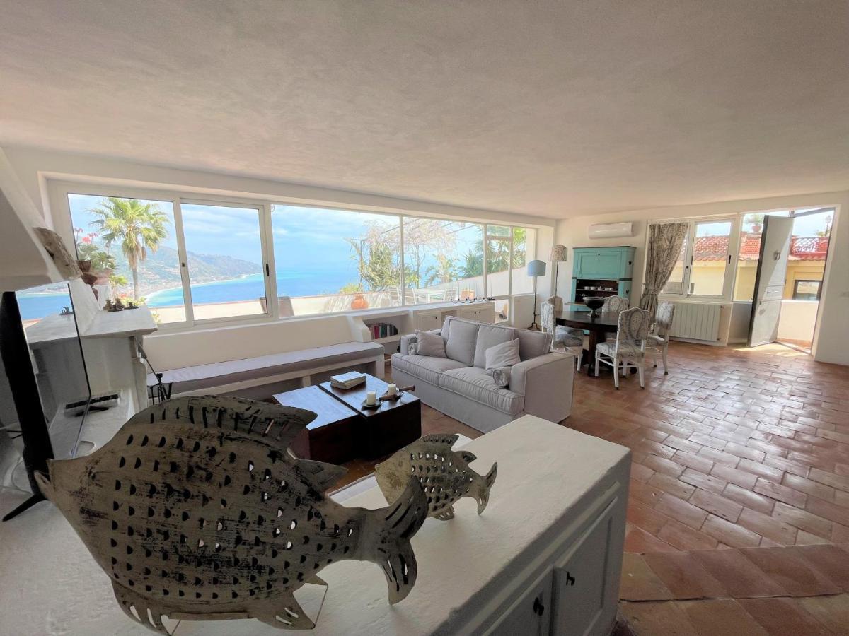 Willa La Casa Nella Roccia Taormina Zewnętrze zdjęcie